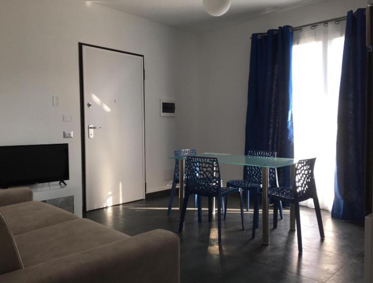 Casa Vacanza Colors Порто-Торрес Экстерьер фото