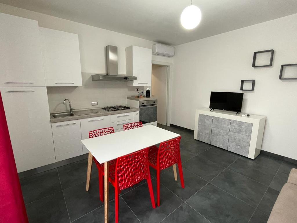 Casa Vacanza Colors Порто-Торрес Экстерьер фото