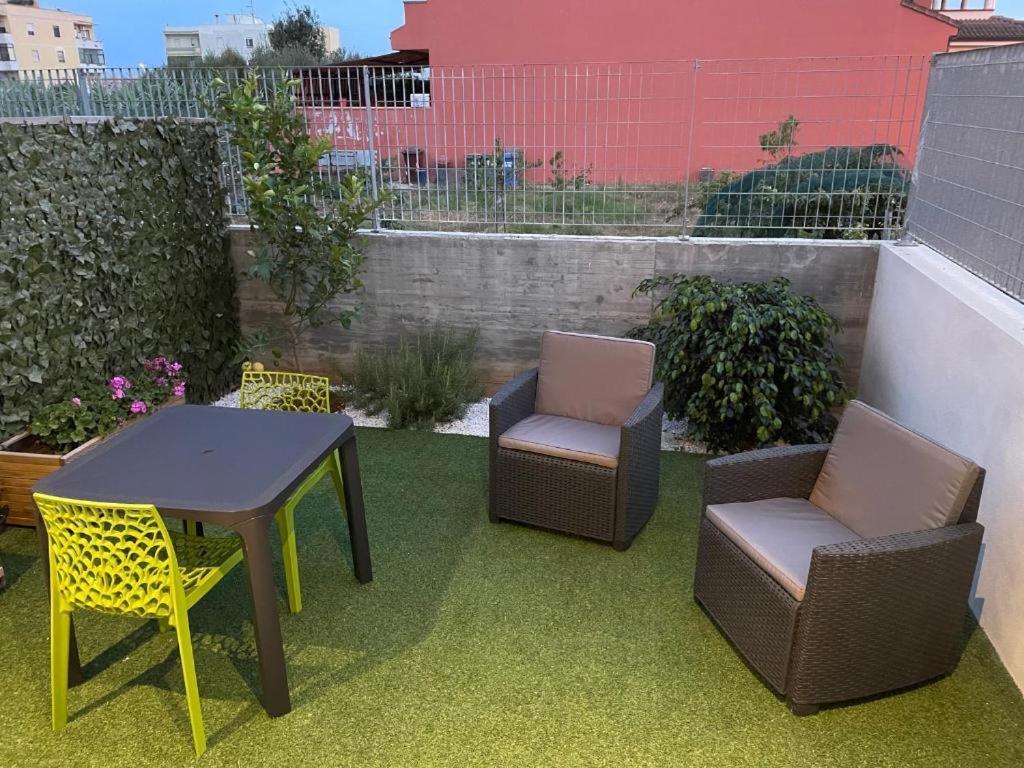 Casa Vacanza Colors Порто-Торрес Экстерьер фото